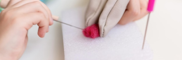 haft w trakcie pracy